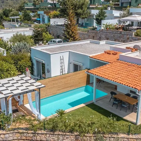 Mira Oezel Havuzlu 3+1 Torba/bodrum Ξενοδοχείο