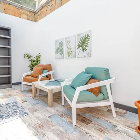 ホテル Mira Oezel Havuzlu 3+1 Torba/bodrum *